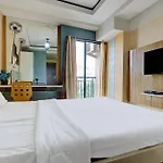 Oyo Life 93310 Apartemen Tamansari Panoramic By Santuy 2